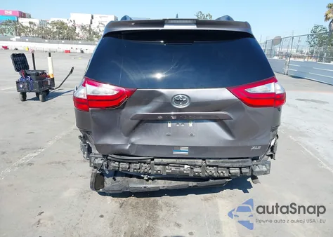 2018 Toyota Sienna Limited 7 Passenger/Limited Premium 7 Passenger/Xle 7 Passenger/Xle 8 Passenger from USA, damaged, VIN 5TDYZ3DC0JS914097